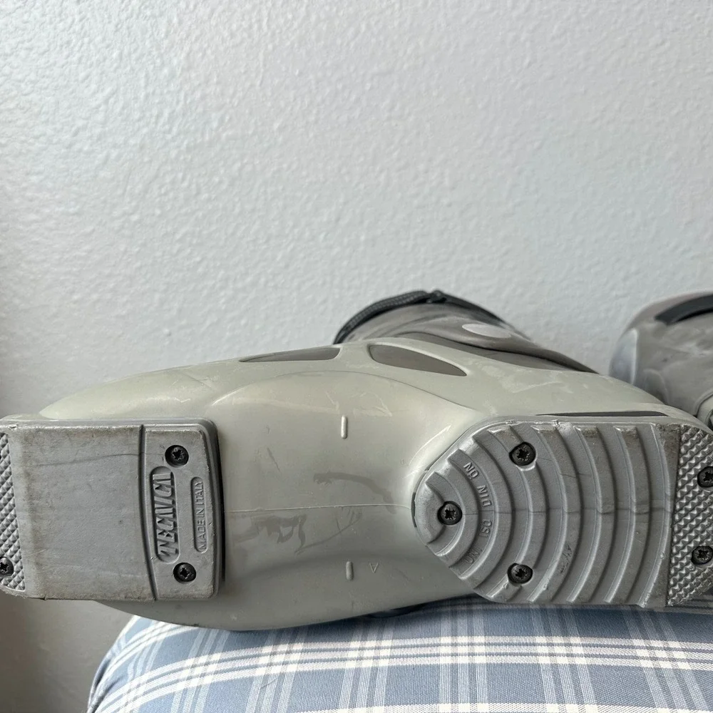 Tecnica Ski Boots Duo 90 Anti Vibration System Canting‎ Adj. Size 7.5  25.5 Grey